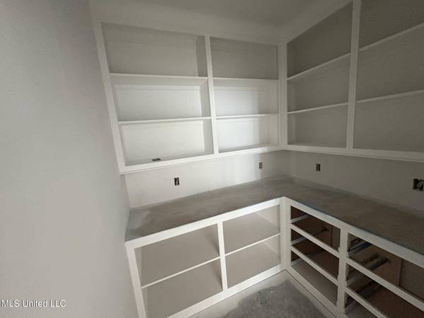 538 Stump Ridge Road, Brandon, MS 39047