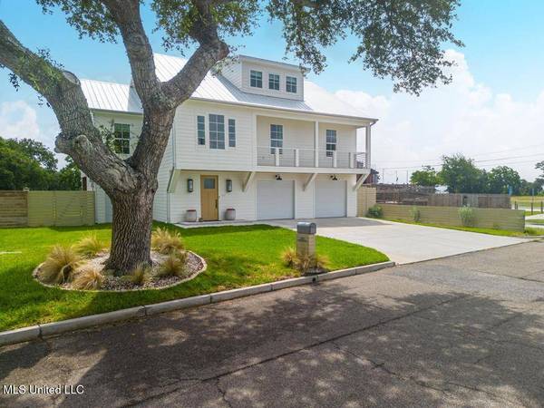 406 Mason Avenue, Long Beach, MS 39560