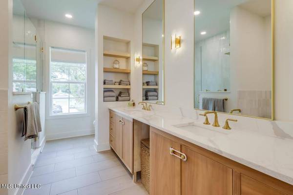 406 Mason Avenue, Long Beach, MS 39560