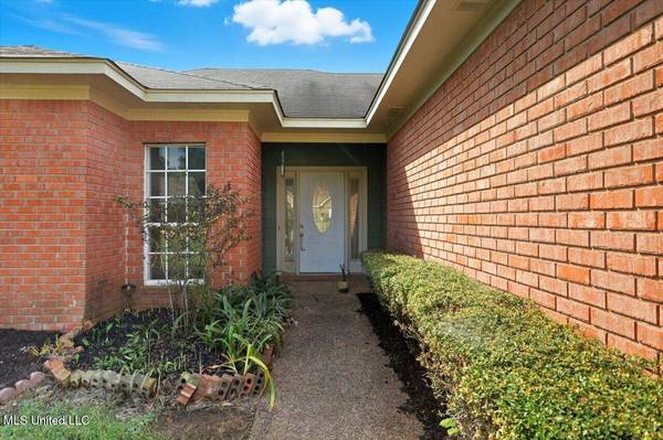 201 Heritage Drive, Madison, MS 39110