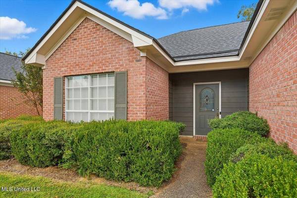 123 Chestnut Drive, Brandon, MS 39047