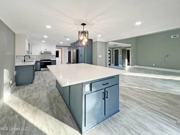 159 Webb Lane, Flowood, MS 39232