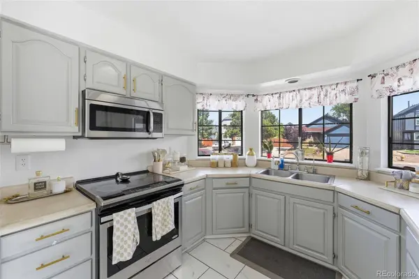 4331 Del Rio CT, Denver, CO 80239