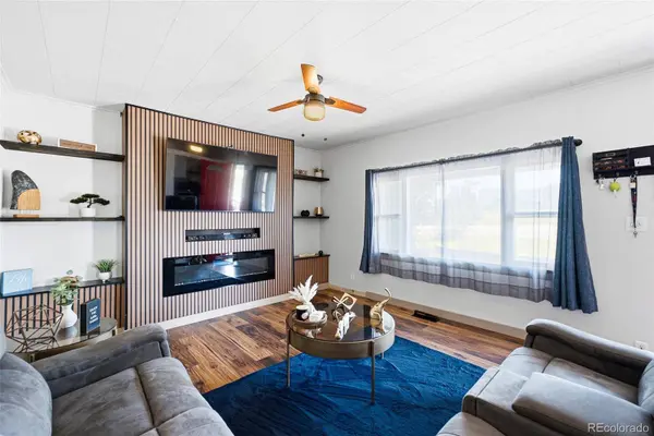 263 S Fetzer ST, Byers, CO 80103