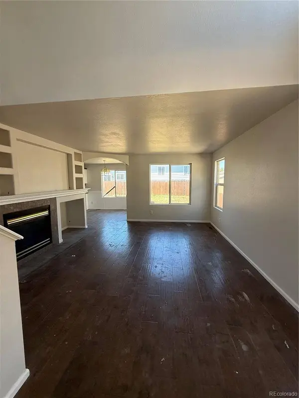 4693 Durham CT, Denver, CO 80239