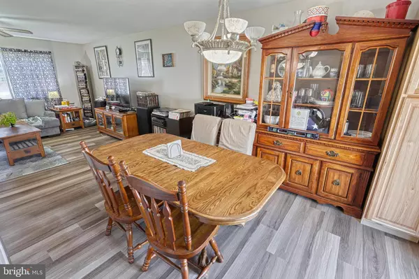 821 N ARCH ST, Mechanicsburg, PA 17055