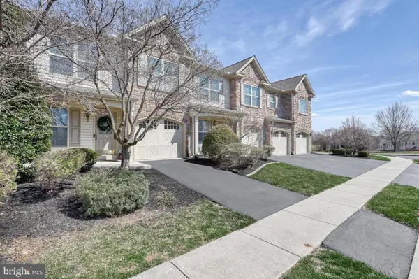451 NURSERY DR N, Mechanicsburg, PA 17055