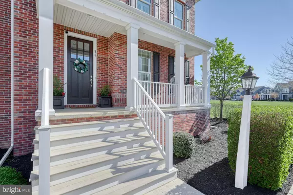 39 MEADOW CREEK LN, Mechanicsburg, PA 17050