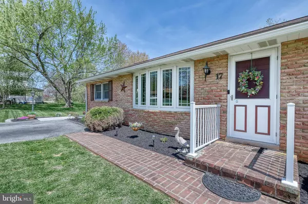 17 CLOUSER ROAD SPUR, Mechanicsburg, PA 17055