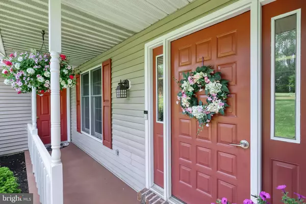 185 PLEASANT VIEW DR, Etters, PA 17319