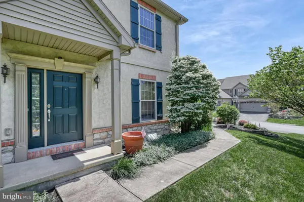 5600 TWILIGHT DR, Harrisburg, PA 17111