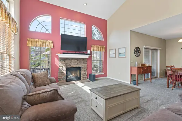 5600 TWILIGHT DR, Harrisburg, PA 17111