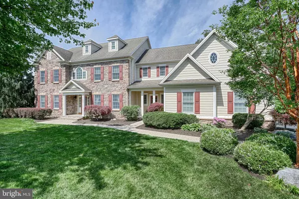 401 PARK CIR, Mechanicsburg, PA 17055