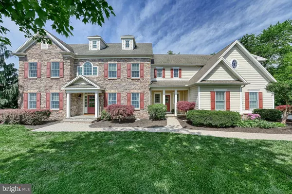 401 PARK CIR, Mechanicsburg, PA 17055