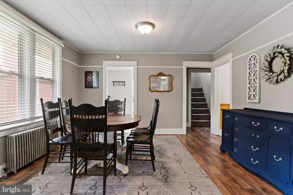 229 E CANAL ST, Hershey, PA 17033