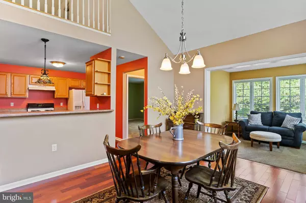 10 ROUND RIDGE RD, Mechanicsburg, PA 17055