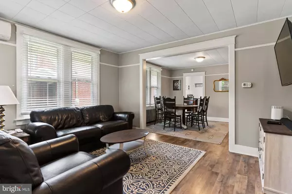 229 E CANAL ST, Hershey, PA 17033