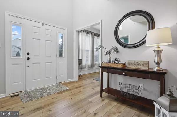 1800 STABLE LN, Mechanicsburg, PA 17050