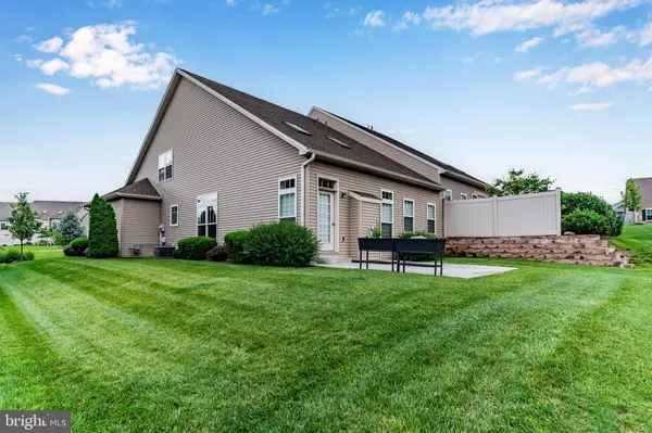 1605 QUINCEY DR, Mechanicsburg, PA 17050