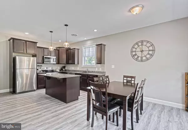 910 CAVALRY ST, Carlisle, PA 17013