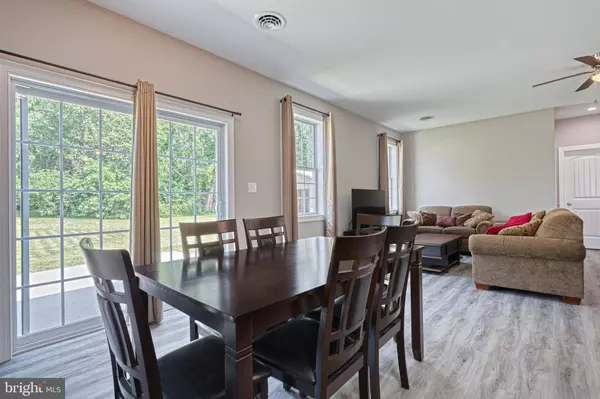 910 CAVALRY ST, Carlisle, PA 17013