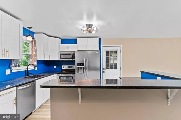 130 CONLEY LN, Etters, PA 17319