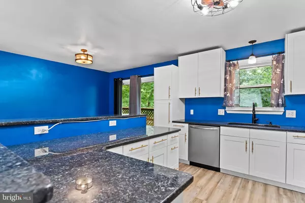 130 CONLEY LN, Etters, PA 17319