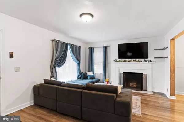 1514 CARLISLE RD, Camp Hill, PA 17011