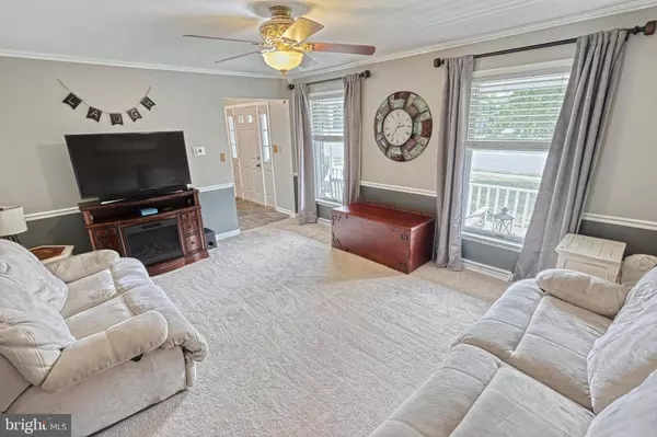 4 ASH DRIVE, Mechanicsburg, PA 17050