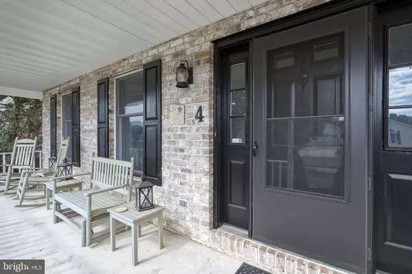 4 ASH DRIVE, Mechanicsburg, PA 17050