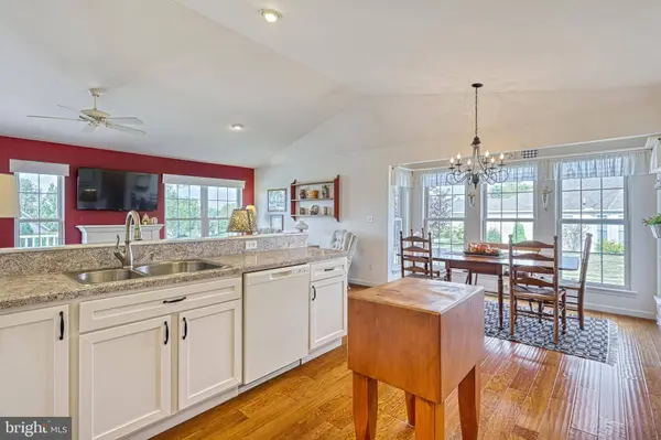 11 RIDGEWAY DRIVE, Mechanicsburg, PA 17050