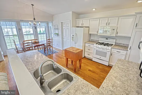 11 RIDGEWAY DRIVE, Mechanicsburg, PA 17050