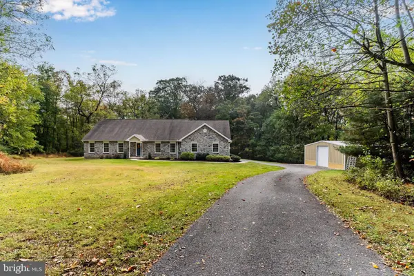 450 STONE JUG RD, Lewisberry, PA 17339
