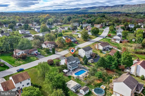 129 FIELDSTONE DRIVE, Carlisle, PA 17015