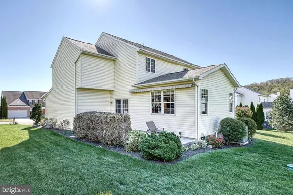 604 MYRTLE LN, New Cumberland, PA 17070