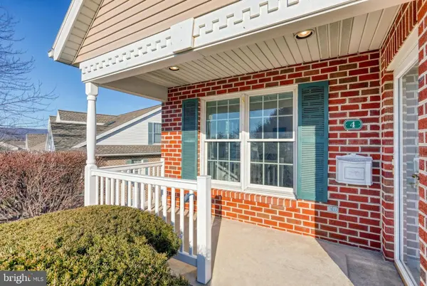 4 BLUE MOUNTAIN VISTA, Mechanicsburg, PA 17050