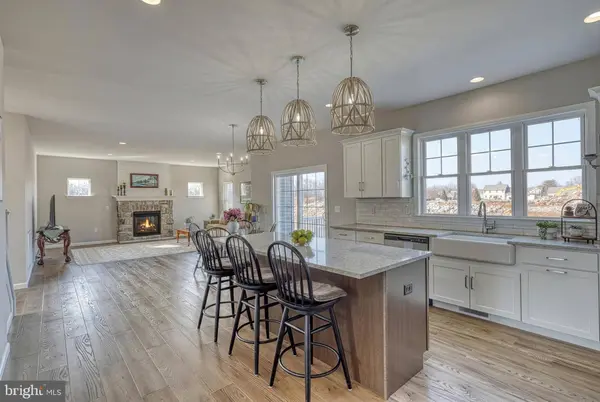 102 BERKSHIRE DRIVE, Carlisle, PA 17015