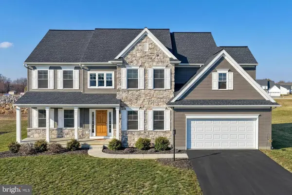 102 BERKSHIRE DRIVE, Carlisle, PA 17015