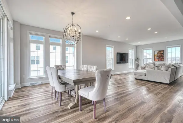 1340 STATION HOUSE LN, Mechanicsburg, PA 17055