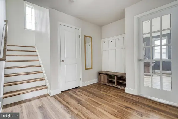 1340 STATION HOUSE LN, Mechanicsburg, PA 17055