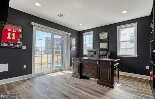 1340 STATION HOUSE LN, Mechanicsburg, PA 17055