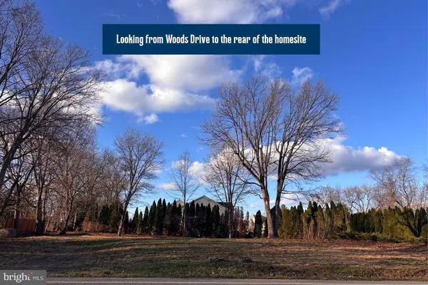 150 WOODS DR, Mechanicsburg, PA 17050