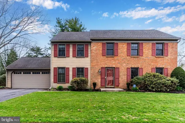 6334 PENNSBORO DR, Mechanicsburg, PA 17050