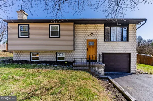 13 CRAIG RUN RD, Duncannon, PA 17020