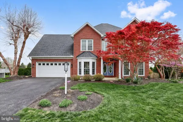 1071 COUNTRY CLUB RD, Camp Hill, PA 17011