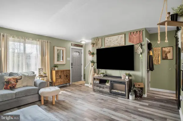 167 WHITE DOGWOOD DR, Etters, PA 17319