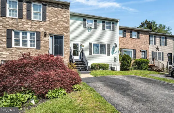 167 WHITE DOGWOOD DR, Etters, PA 17319