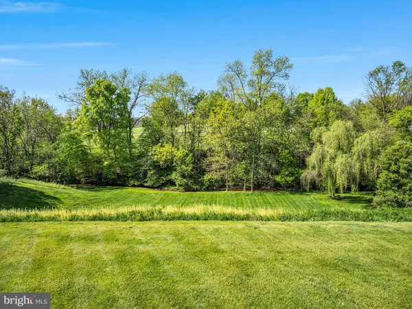 5615 CHARLTON WAY, Mechanicsburg, PA 17050