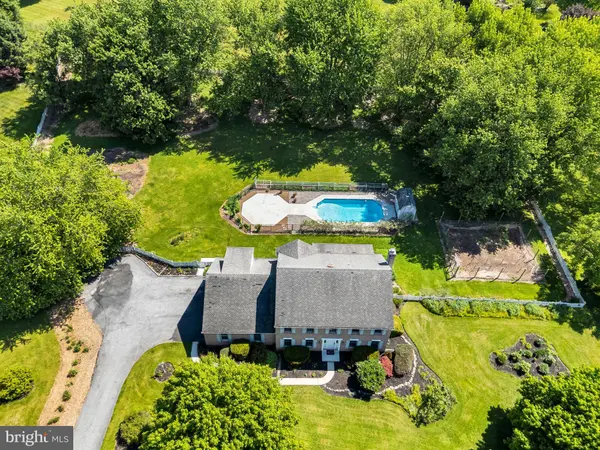 114 FOXFIRE LN, Lewisberry, PA 17339