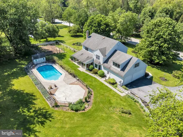 114 FOXFIRE LN, Lewisberry, PA 17339